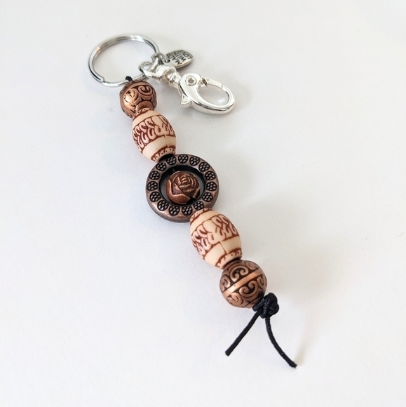 2 for $30 | Amber Beaded Keychain | Brand New Handcrafted - Picture 1 of 5